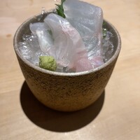 鮨 四 - 