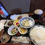 旬菜の味わい がら里 - 