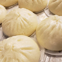 114.璃宮特製　肉まんじゅう　１個