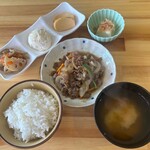 二代目 風神雷神 - 火曜日〜金曜日までの平日限定のお得なプルコギ定食