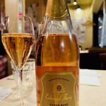 パリのワイン食堂 - 