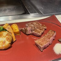 鉄板焼 ステーキ 北野坂 - 