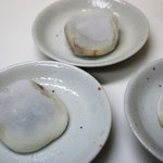 延命餅＝大福　108円(14年6月）