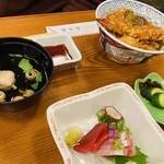 のれんと味 だるま料理店 - 