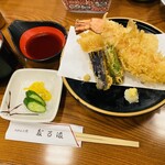 のれんと味 だるま料理店 - 