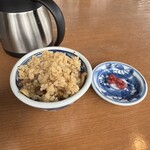 そば処 湧水 - 山菜炊き込みご飯