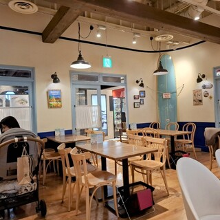 Hawaiian Pancake Factory_2