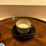 鮨 土方 - プリンはおじさんになると好きになります。