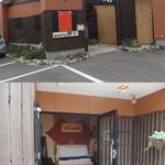 豚々 - 上：入り口、下：入り口から「じげもん豚」と書かれているのが見えます