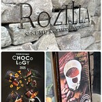 ショコラトリー ロジラ - 店名プレート、2025ショコラカタログ、ドリンク看板