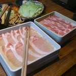 Shabushabu Onyasai - 肉と野菜