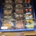 リンツ ショコラ ブティック 東京ミッドタウン日比谷店 - 