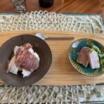 Karuizawa Ristorante Kobayashi - 自家製生ハムと干柿、佐藤肉店おすすめ信州太郎ポークのロースト