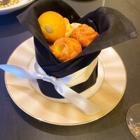 ガストロノミー ジョエル・ロブション - 温めて提供してくれます