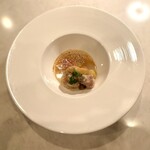 フレンチ ベイ・ビュー - フォアグラのソテーとリンゴのキャラメリゼ