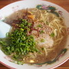 まるいちラーメン - 料理写真:豚骨ラーメン