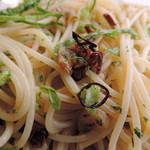 REB - 石垣塩のペペロンチーニ