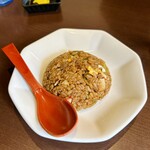 山形 飛魚 亞呉屋 - 黒チャーハンハーフ