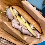 珈琲のまるしま - ロースハムとクリームチーズのサンド