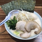 横浜家系ラーメン 魂心家 - 