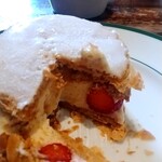 Saint Denis Cafe - 苺のミルフィーユ