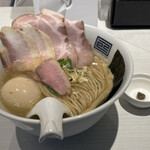 淡麗拉麺 己巳 野毛本店 - 