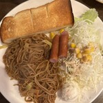 珈蔵 - 焼きそばモーニング+紅茶 1500円