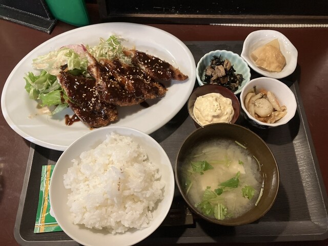 酒処ハチヤ &ndash; 七日町の居酒屋｜会津若松で本格和食と地酒を楽しむ