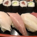 魚がし鮨 - ホント、CPよし　本当は昼飲みしたい…