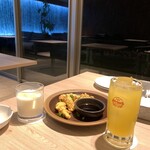 Restaurant HoKuLaNi - 