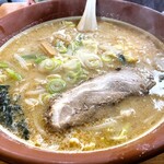 ピーコック - 特製みそらーめん※中盛り