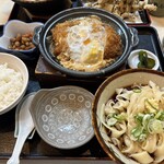 手打ちうどん 初海家 - 
