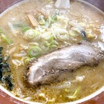 ピーコック - 特製みそらーめん※中盛り