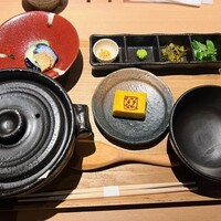 神谷町 なないろ - 土鍋の大山鶏ひつまぶし御膳