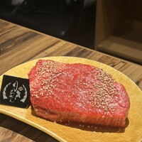 黒毛和牛ヘレ肉専門店 炭火焼肉 りきちゃん 北浜店 - 