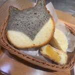 ハートブレッドアンティーク 本牧フロント店 - 