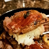 馬刺しと焼き鳥 グルマン三年坂 - 