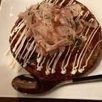 なごみや一献 - 山芋のお好み焼き風（650円）