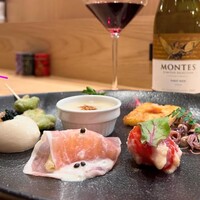 炭火とワインと純米酒 King Momo - 