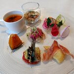 リストランテ ラ ソリア - 前菜盛り合わせ（2024.12）