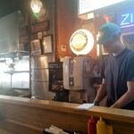 ハニービー - スタッフさんも良い味出してる♪(ﾀﾝｷｭ~)