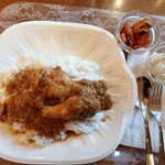 Galerie & Cafe M - ◯