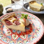 オリエンタル雑貨+カフェ Ora - 