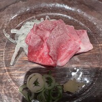 青ひげ 本店 - 炙りコウネ刺し1650円
