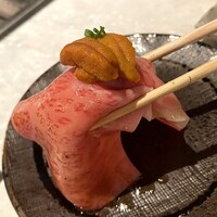PONGA PREMIUM - サーロイン握り(雲丹乗せ)