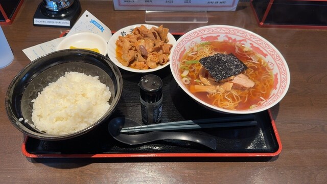 新来軒 - 小佐野（ホルモン）の写真