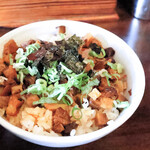 らーめん晴れるや - コロチャー丼（2024.8）