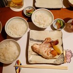 米福 - 焼き魚とお米とお新香