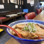 中華そば 親孝行 - 肉特中華そば　チャーシューが4枚の肉の中華そば