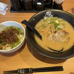 麺酒場 楓花亭 - 